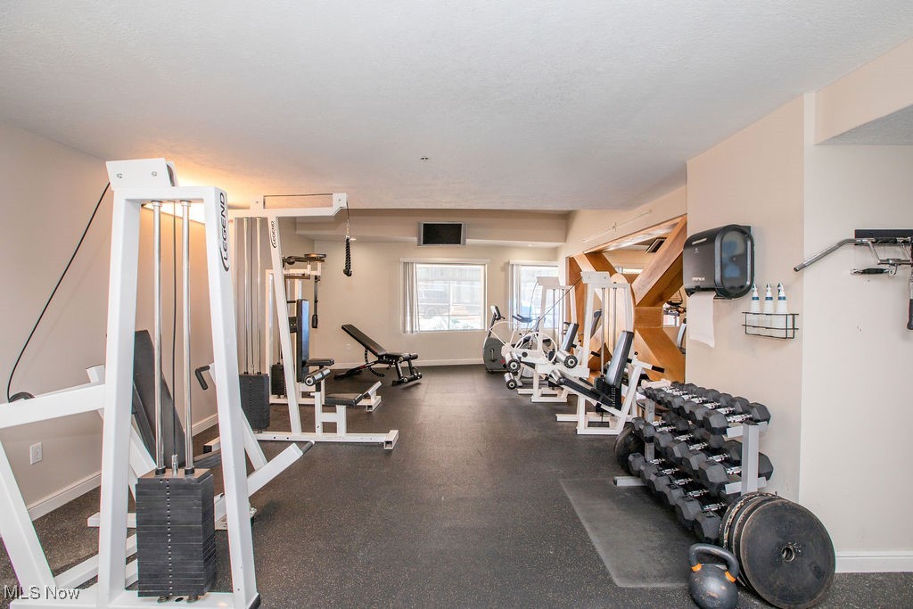 2222 Detroit Avenue 403