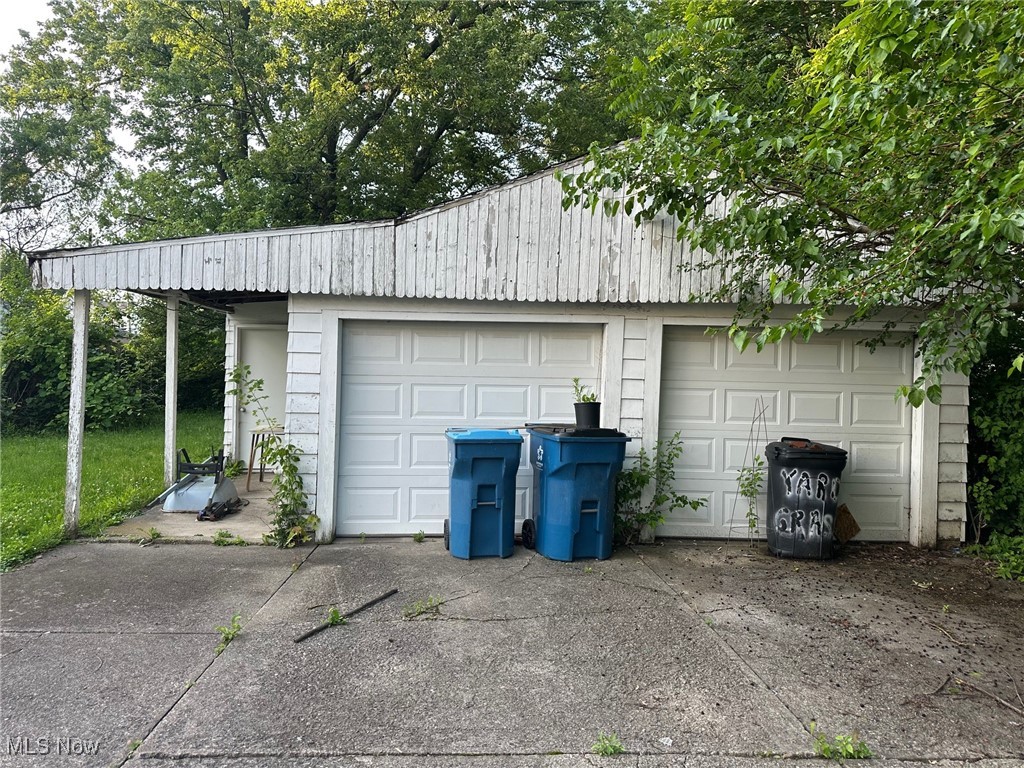 816 W 22nd Street