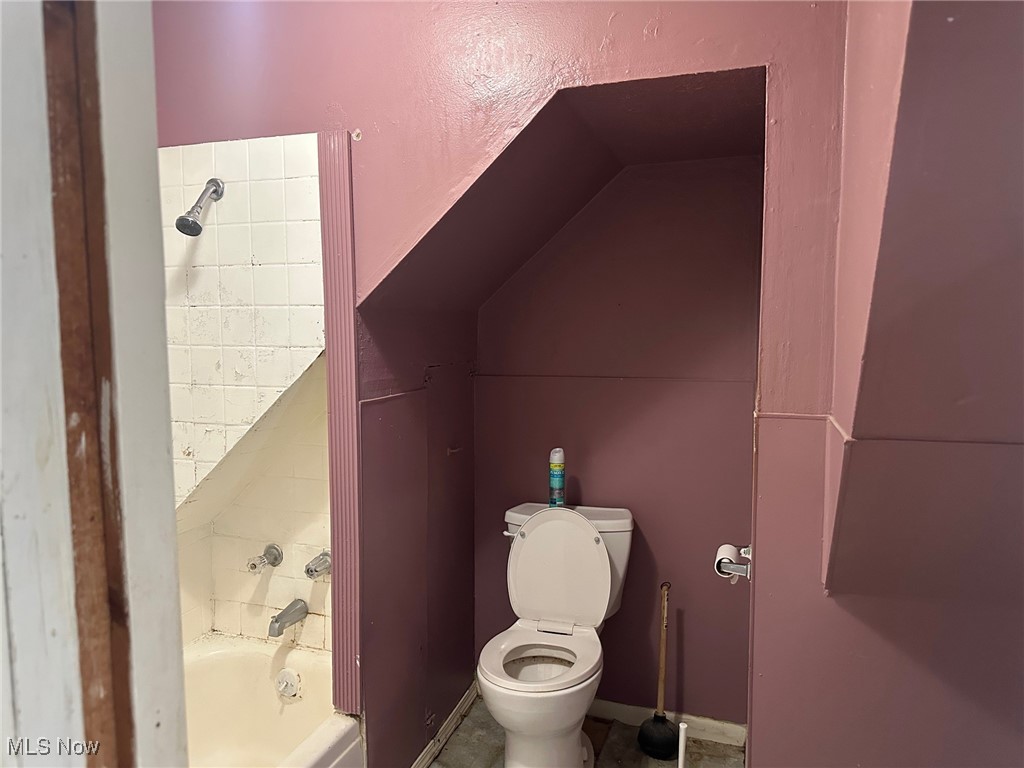 816 W 22nd Street