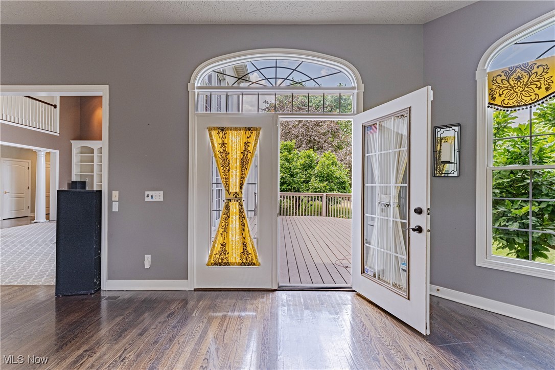 4837 Arbour Green Drive