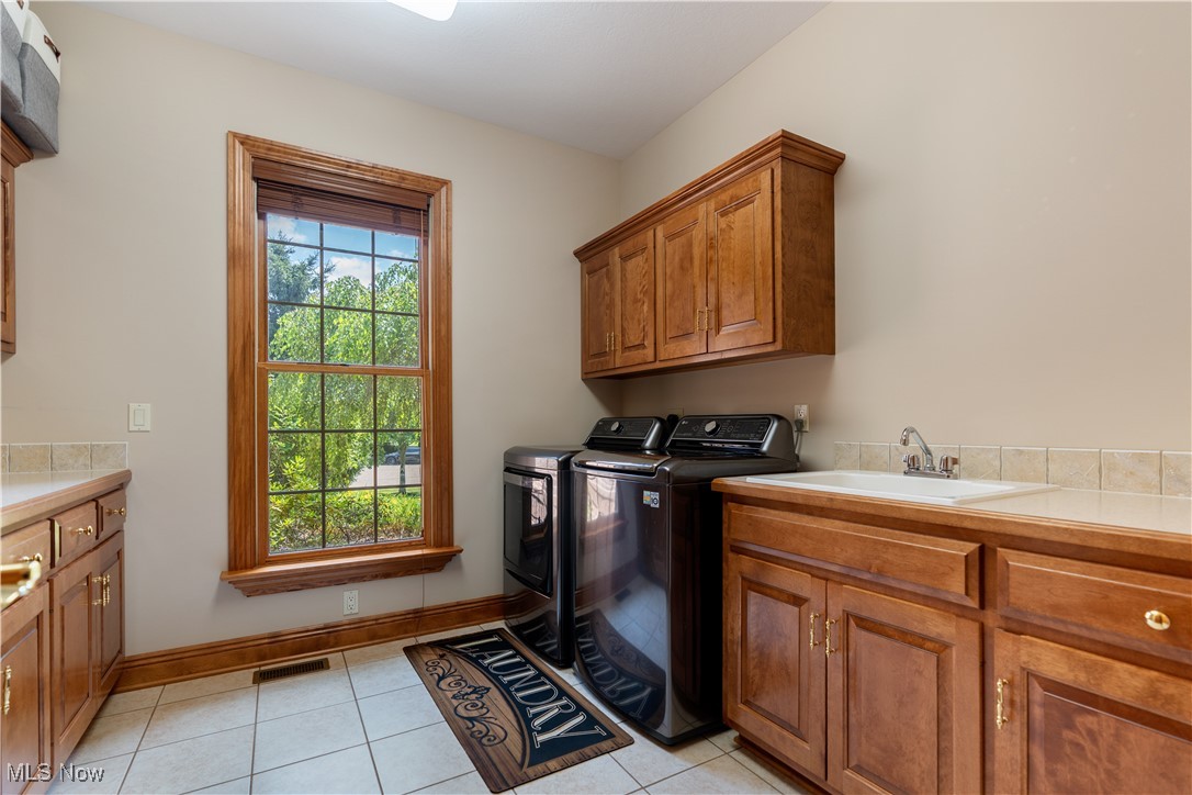 2840 Barclay Circle NW