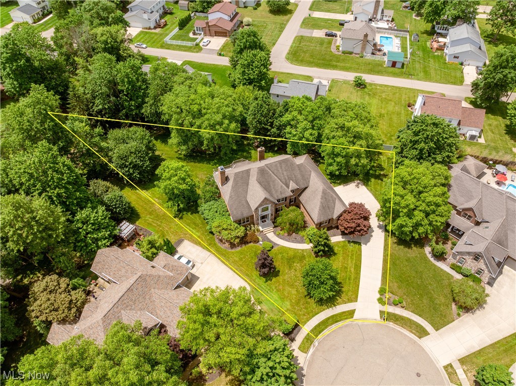 2840 Barclay Circle NW