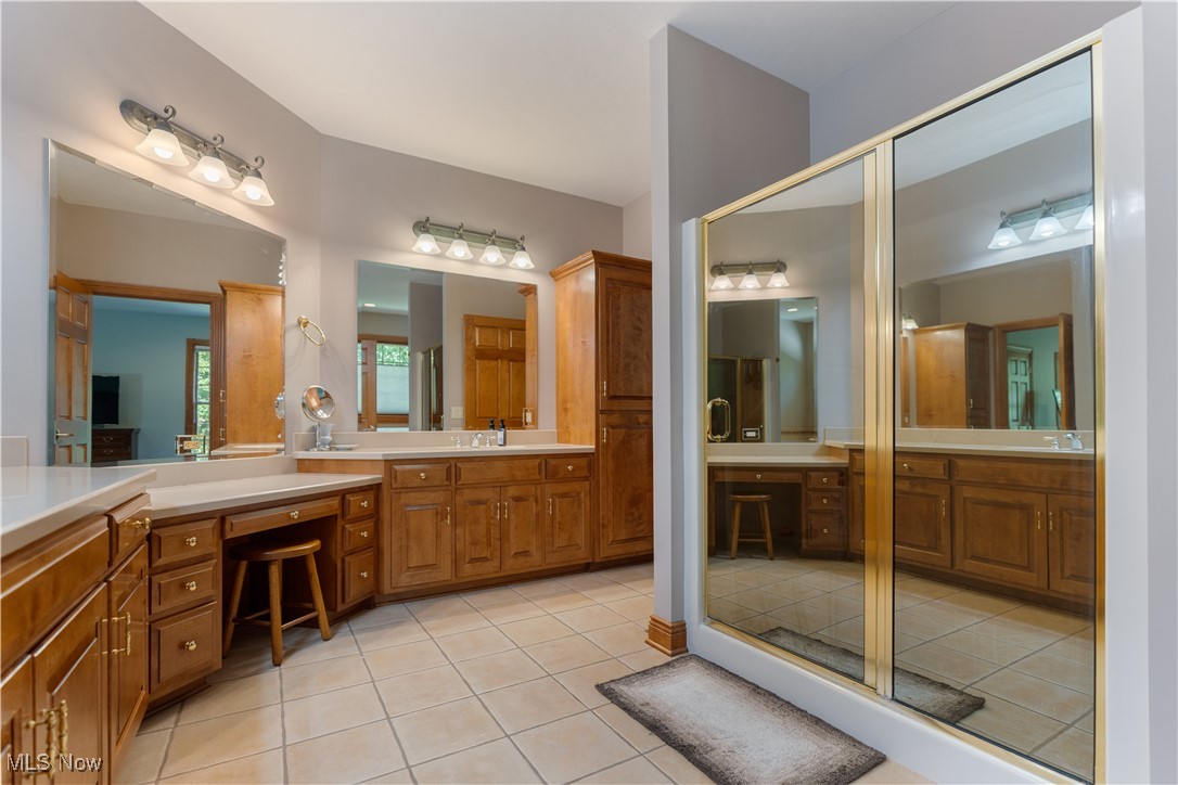 2840 Barclay Circle NW