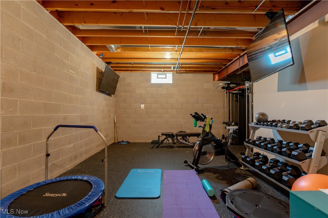 2840 Barclay Circle NW