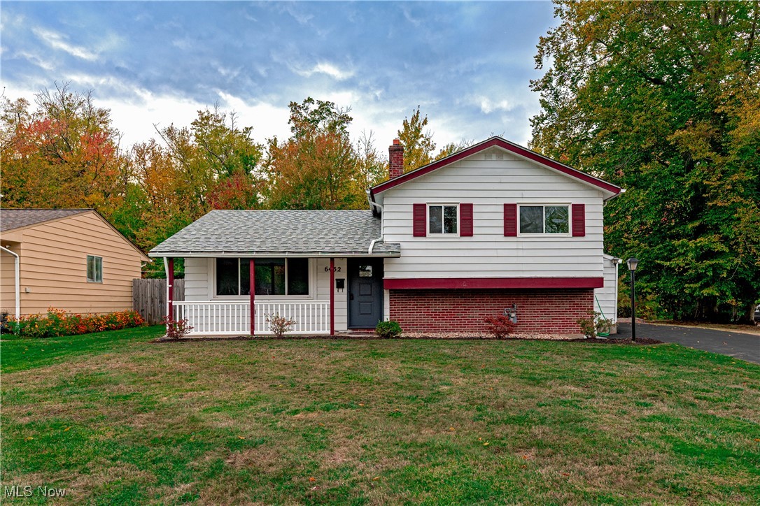 6452 Brooks Boulevard