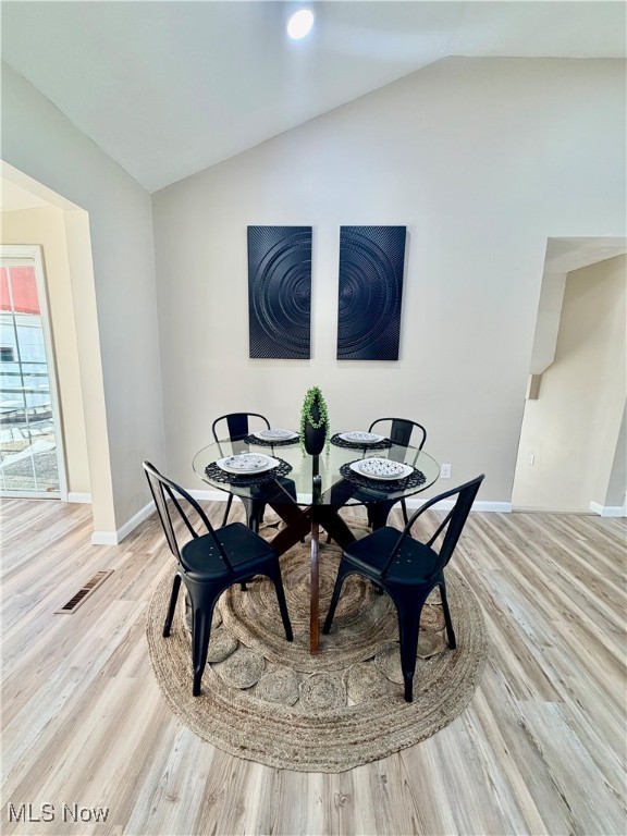 6452 Brooks Boulevard