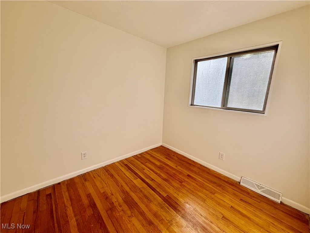 6452 Brooks Boulevard