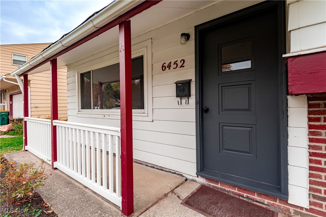 6452 Brooks Boulevard