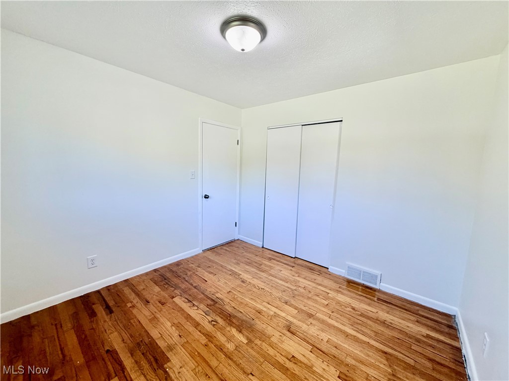 6452 Brooks Boulevard