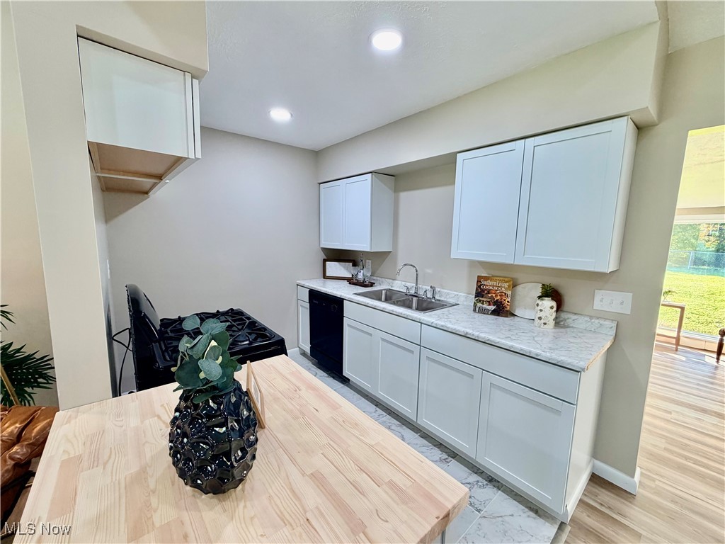 6452 Brooks Boulevard