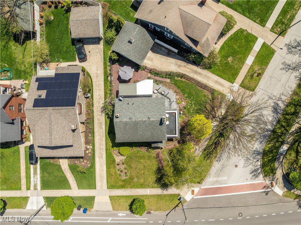 17517 Hilliard Road