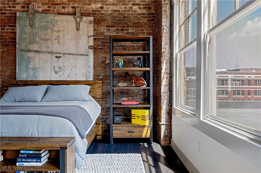 1260 4th Street W 604