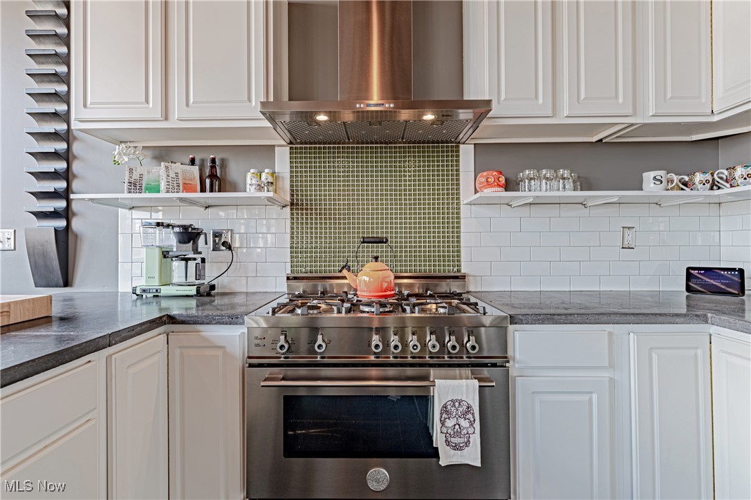 1260 4th Street W 604