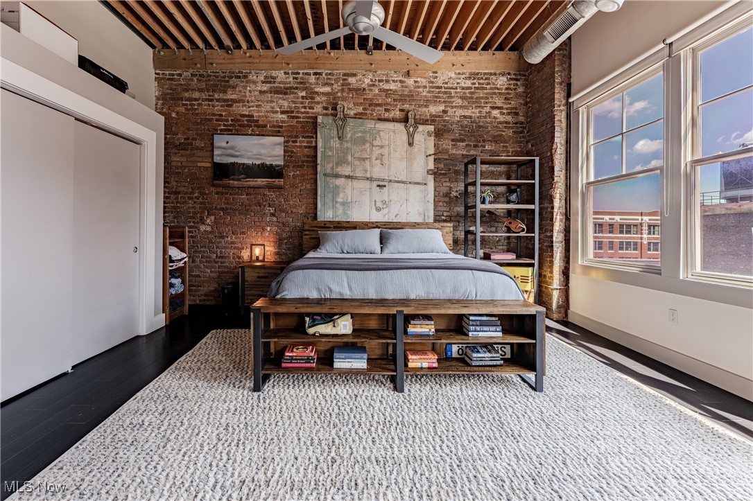 1260 4th Street W 604