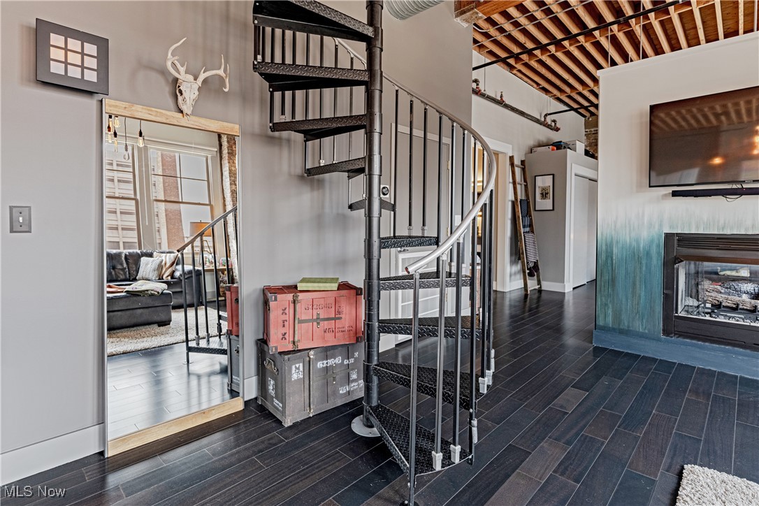 1260 4th Street W 604