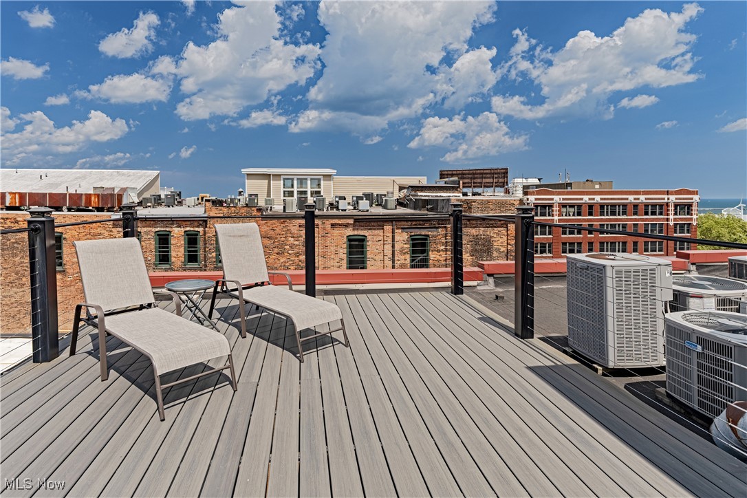 1260 4th Street W 604