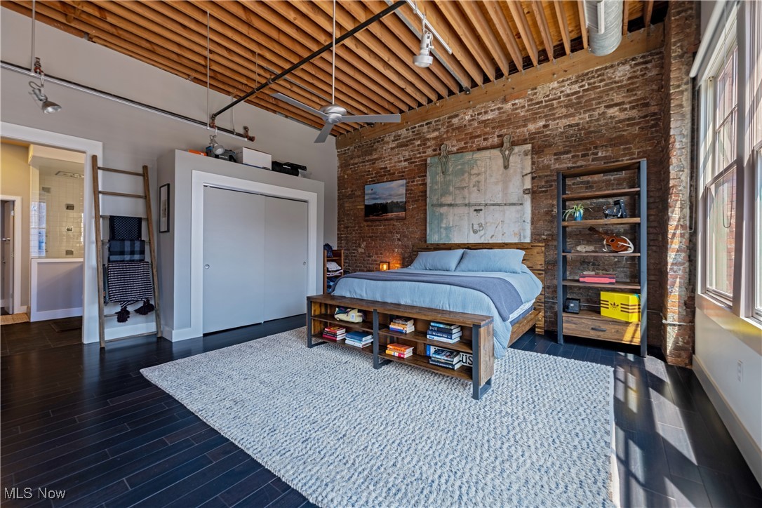 1260 4th Street W 604