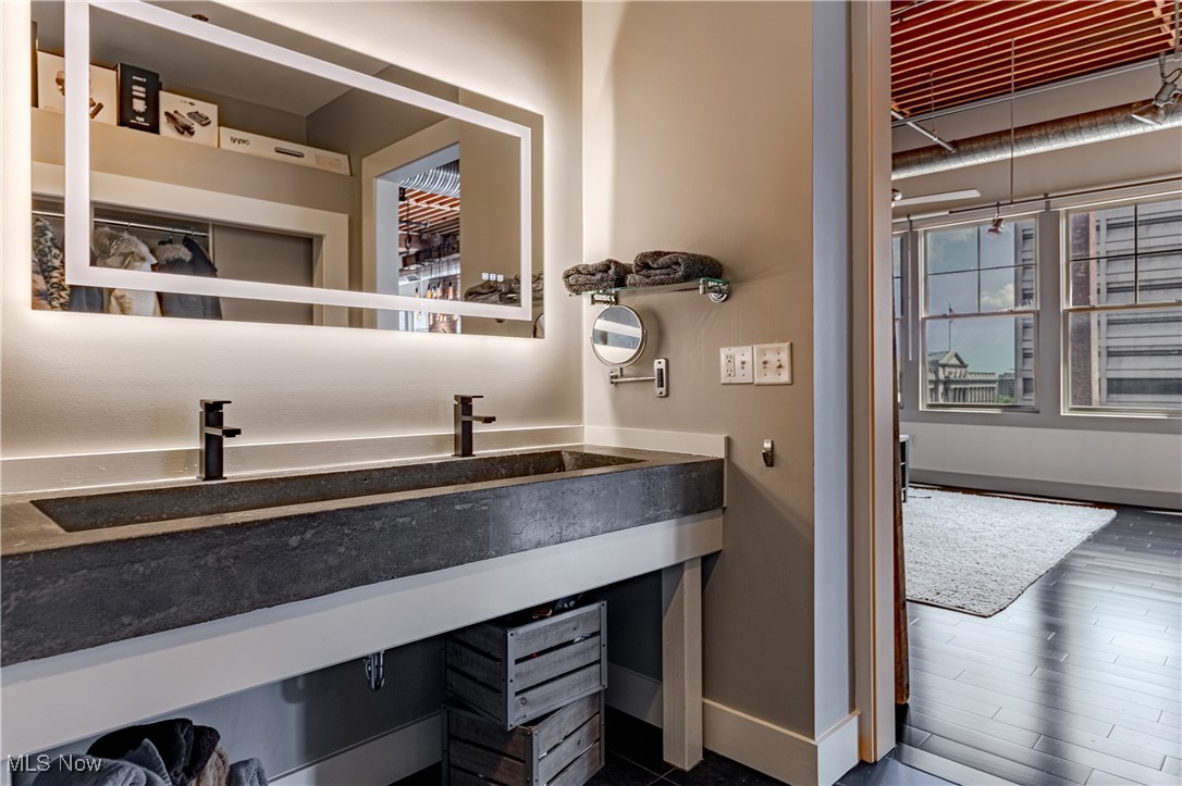 1260 4th Street W 604