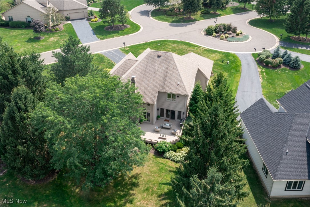196 Chisholm Court