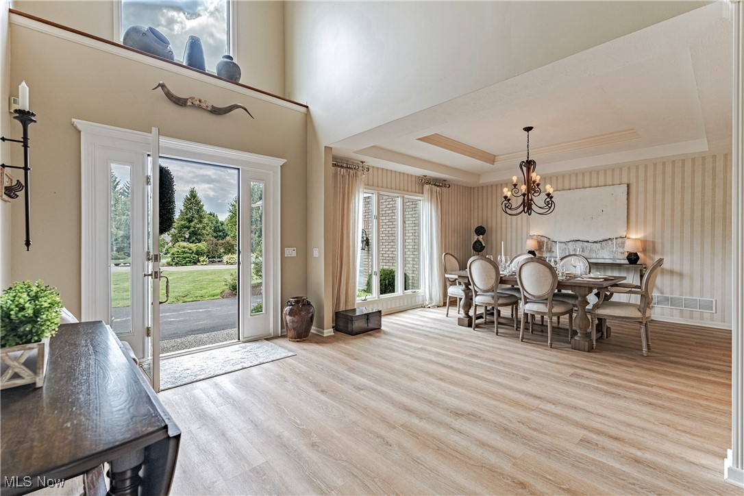 196 Chisholm Court