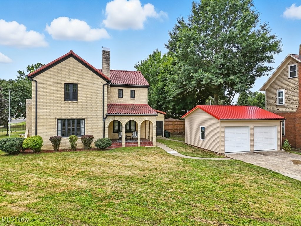 348 N Broadway Street