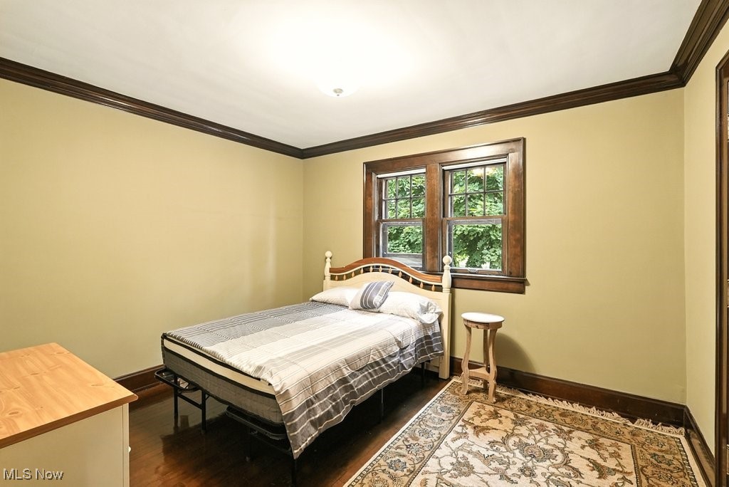 348 N Broadway Street