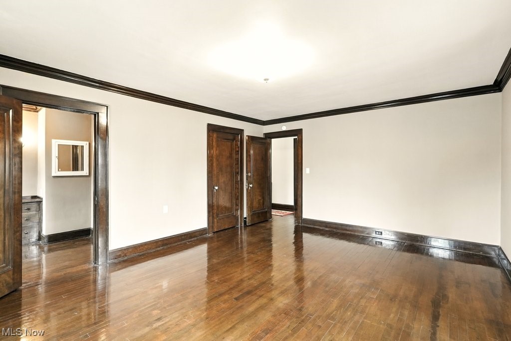 348 N Broadway Street