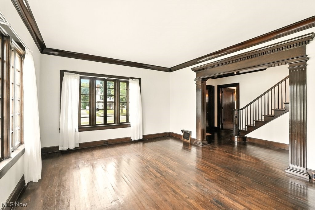 348 N Broadway Street