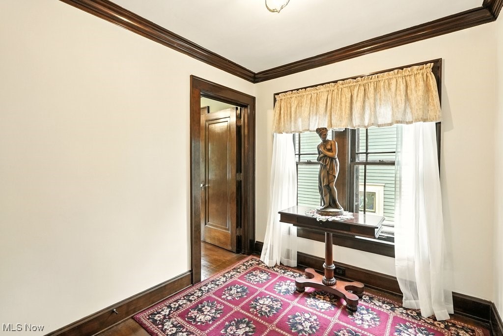 348 N Broadway Street