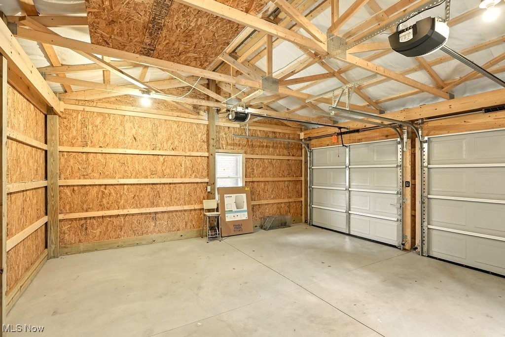 348 N Broadway Street