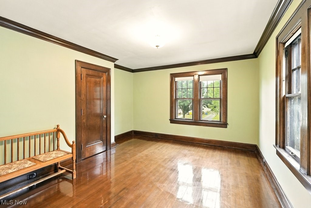 348 N Broadway Street