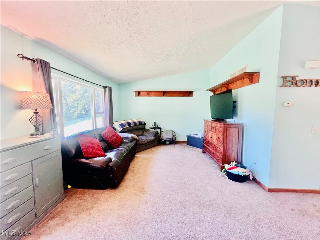11153 Augusta Road