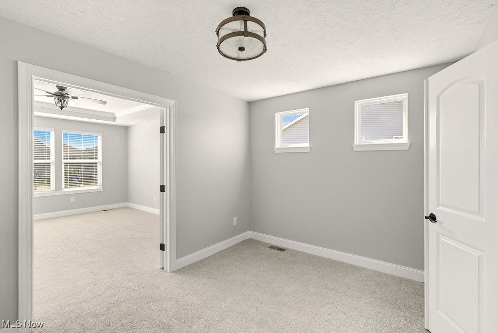 5275 Duxbury Drive