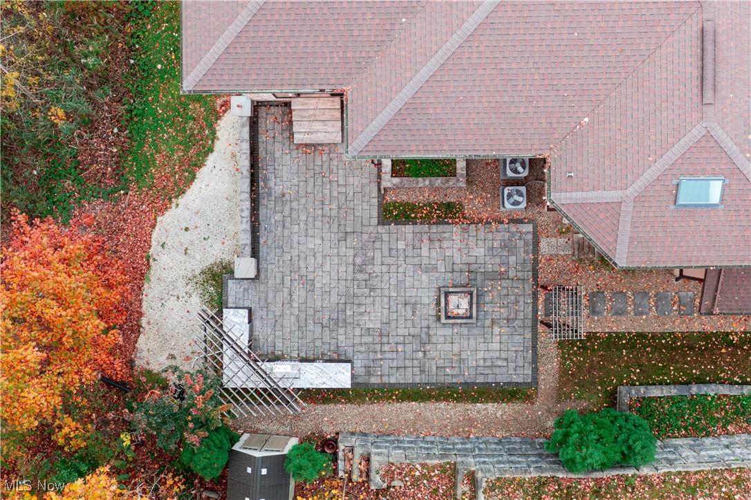3521 Hamilton Drive