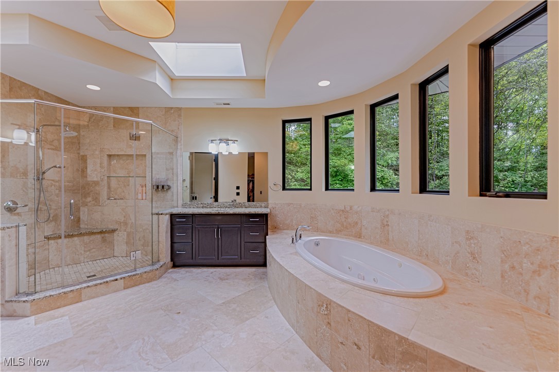 3521 Hamilton Drive