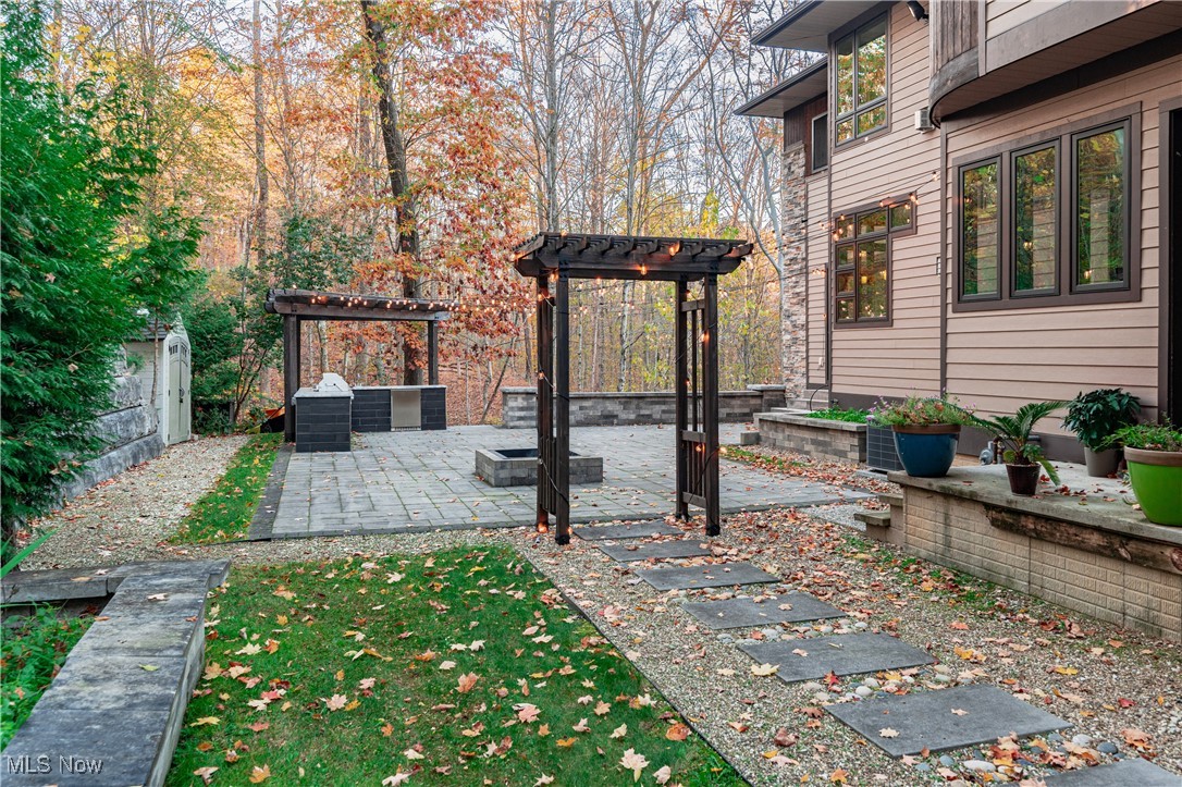 3521 Hamilton Drive