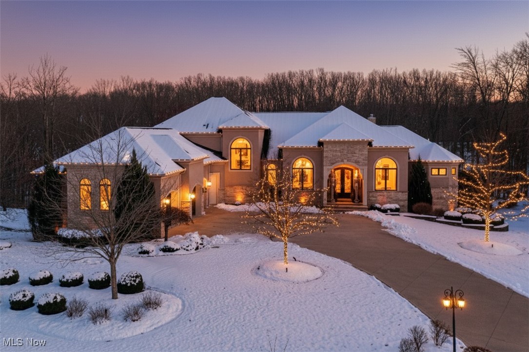 6752 Rivercrest Drive