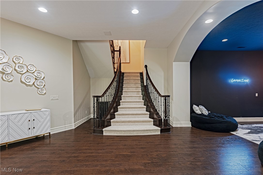 6752 Rivercrest Drive