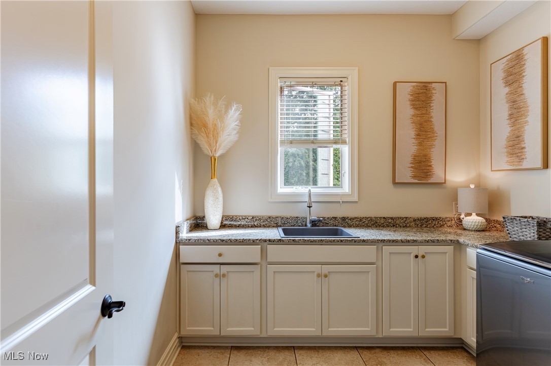 6752 Rivercrest Drive