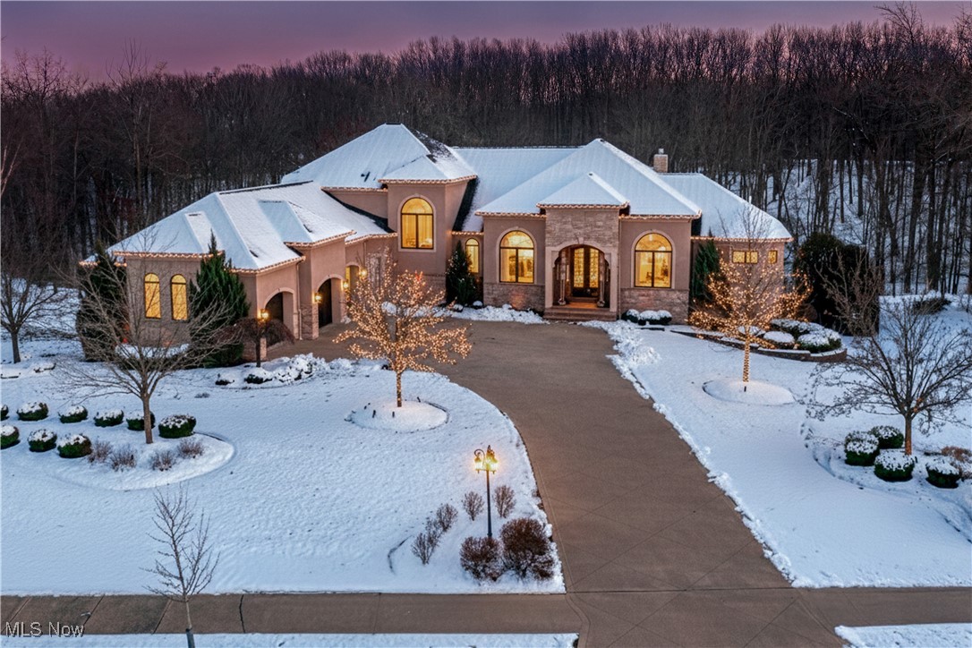 6752 Rivercrest Drive