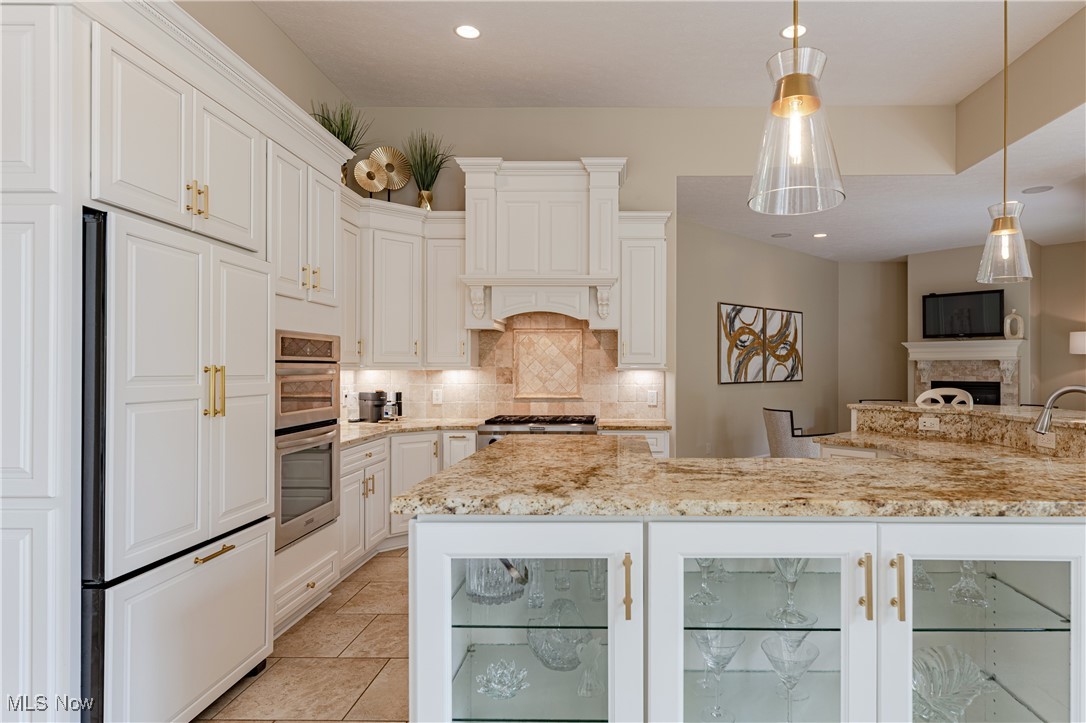 6752 Rivercrest Drive