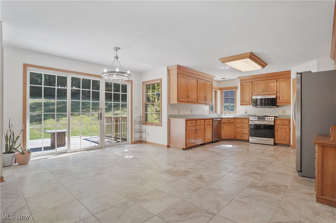 2885 Valley Road