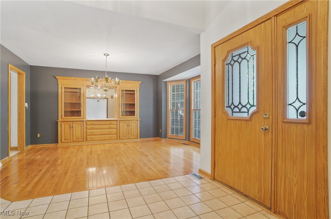 2885 Valley Road