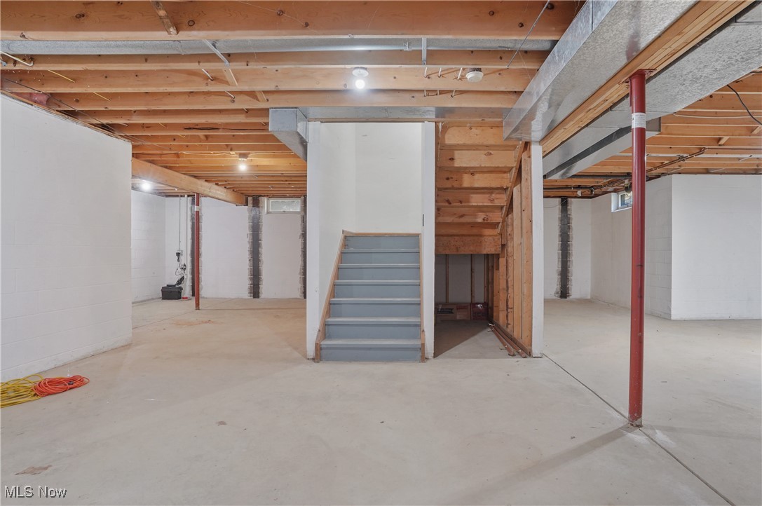 2885 Valley Road
