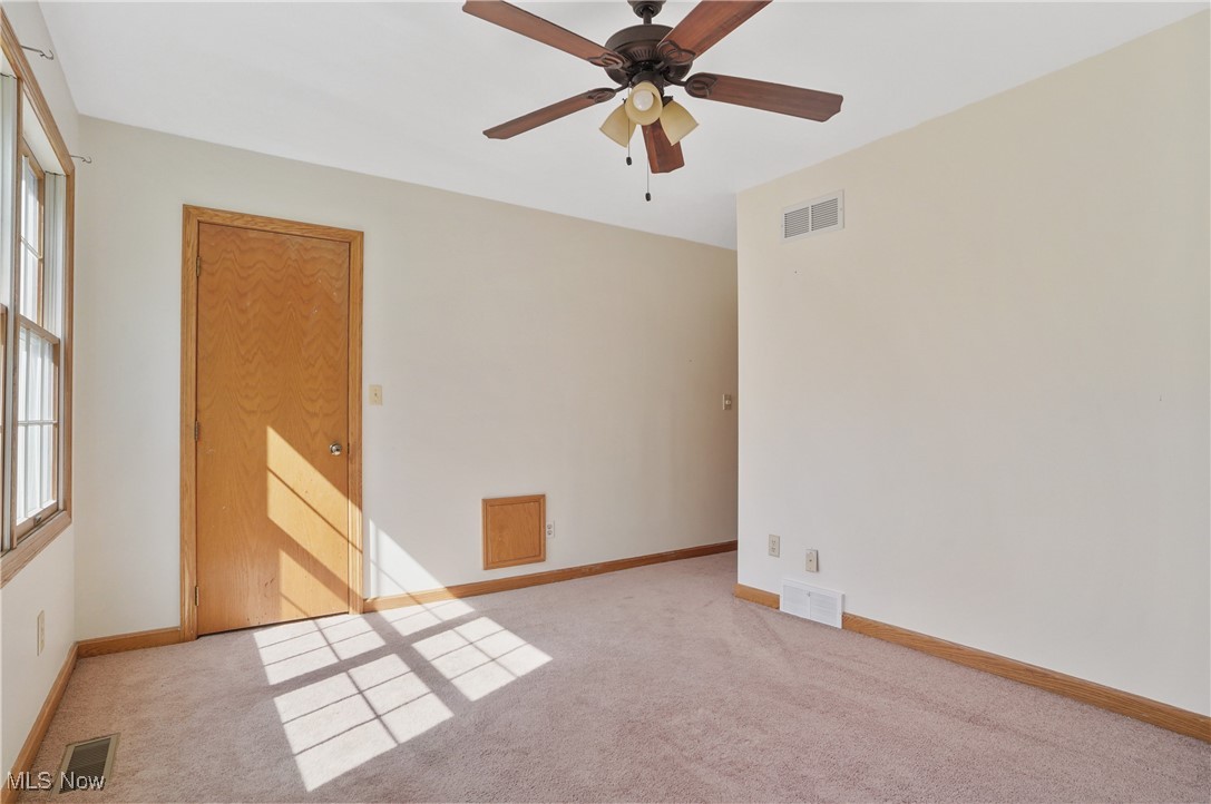 2885 Valley Road