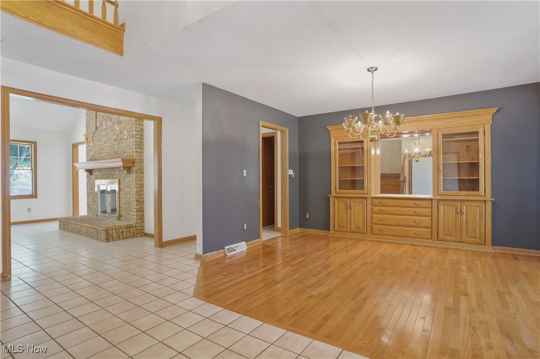 2885 Valley Road