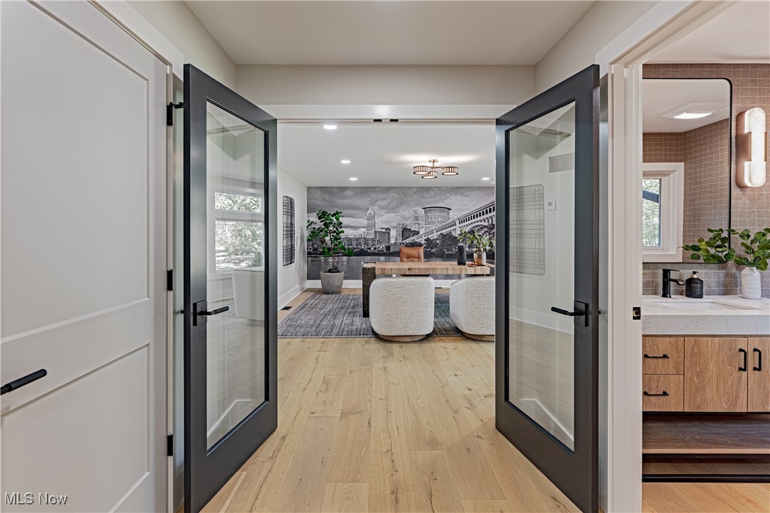 32570 Hiram Trail