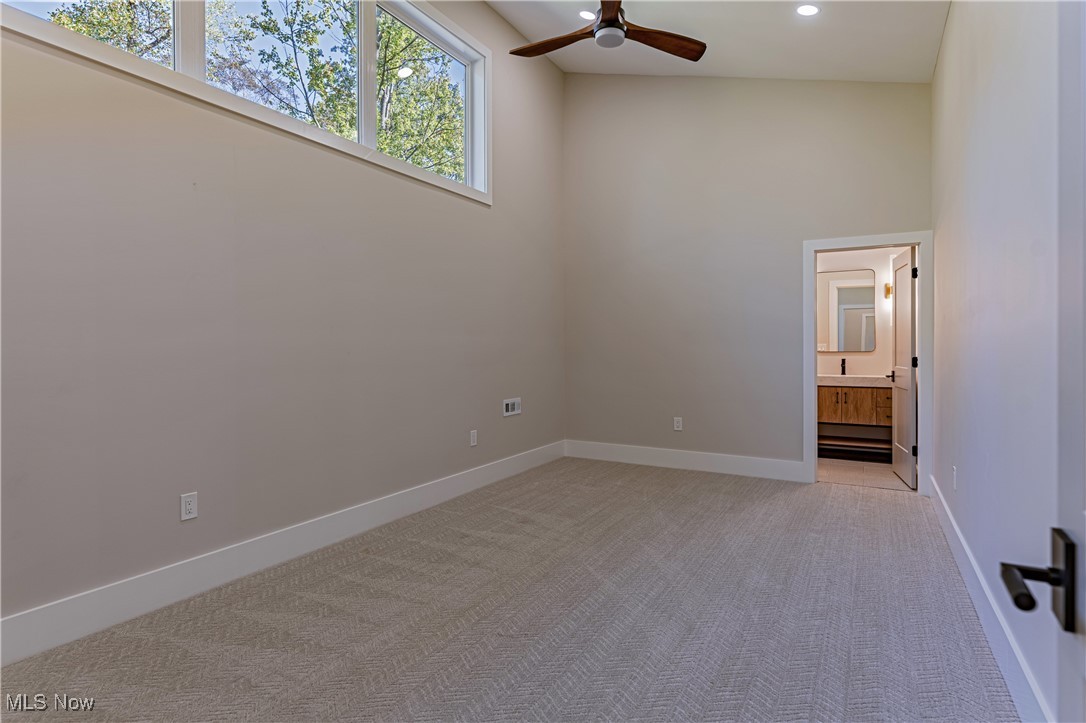 32570 Hiram Trail