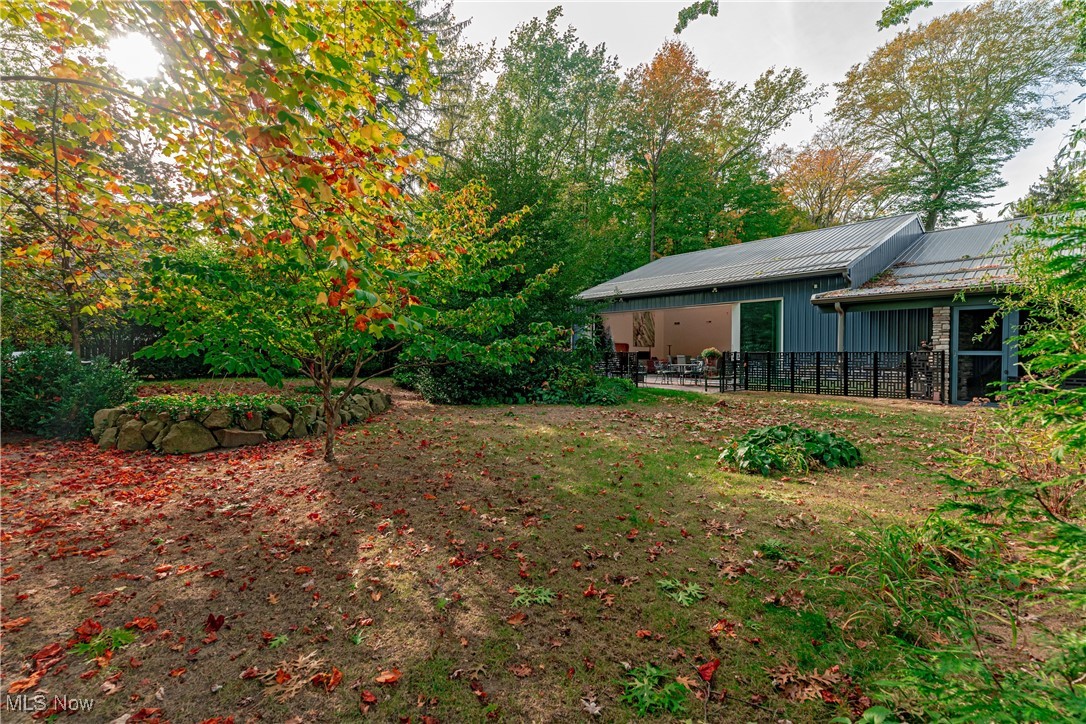 12866 Lake Shore Boulevard