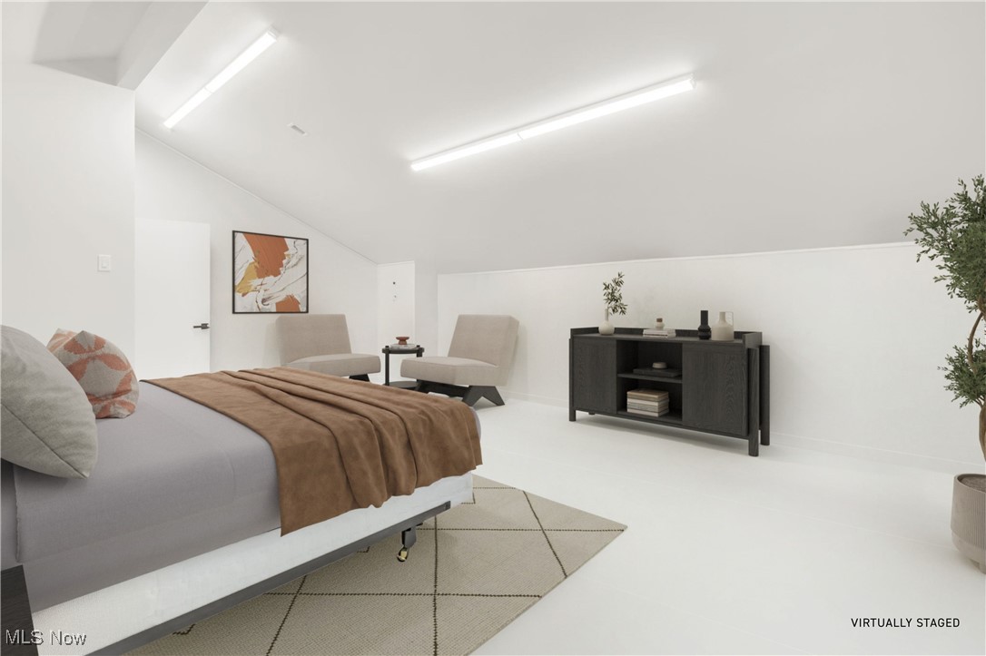 12866 Lake Shore Boulevard